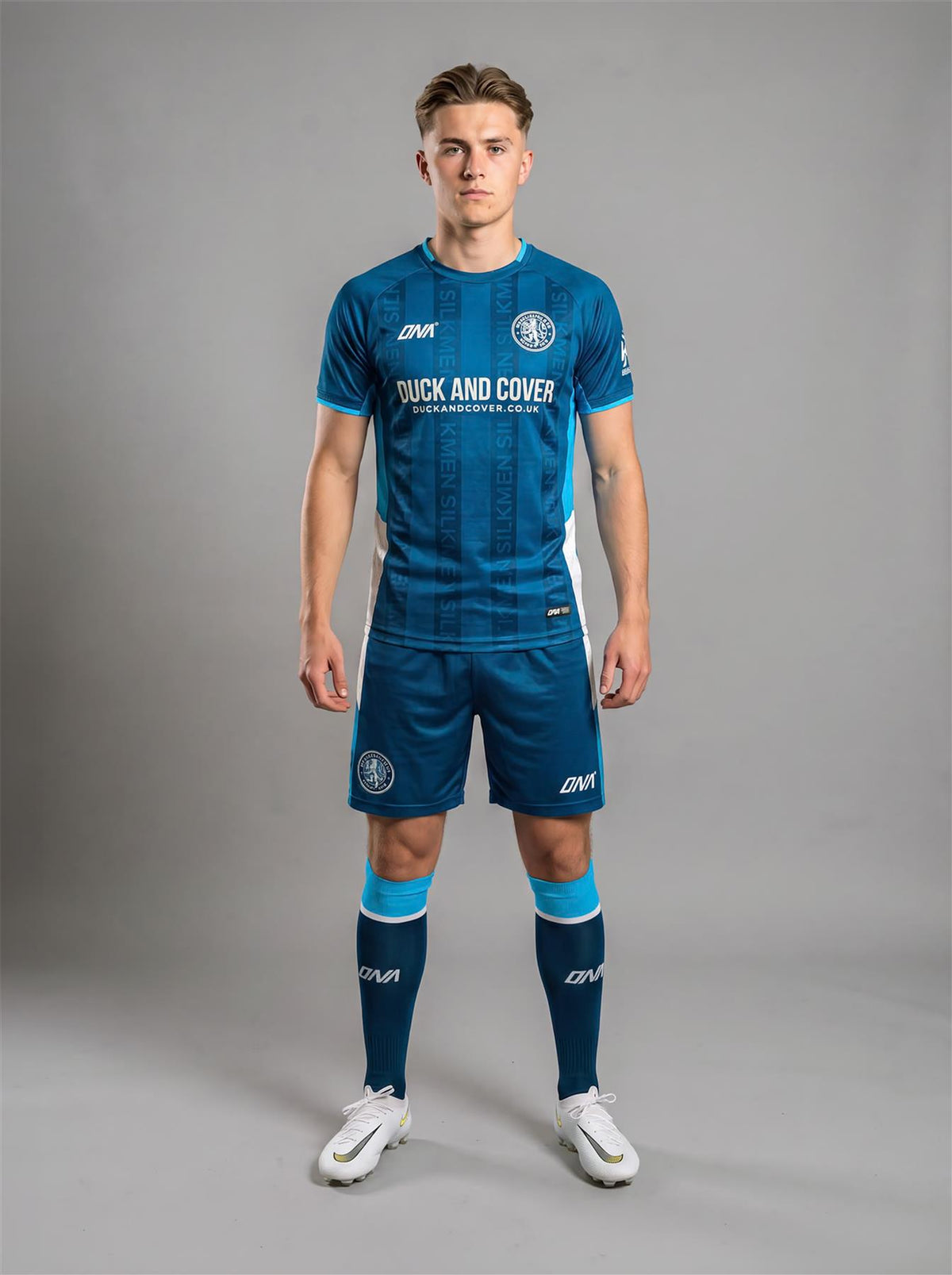 Mens Macclesfield FC Home Full Kit (PRE ORDER - SHIPPING WC 31ST AUGUST)